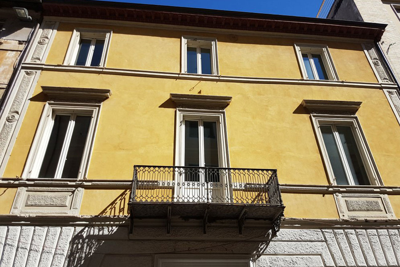 Palazzo Versace Pesaro - Rebuilding Ancona srl -Progettazione e Ristrutturazioni Immobiliari